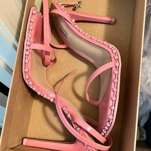 Steve Madden pink heels